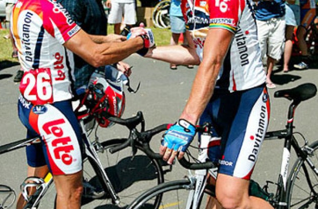 Robbie McEwen and Henk Vogels in their new Davitamon-Lotto outfit for 2005. Photo copyright David Magahy - www.goldcoastphotography.com.