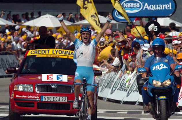 Georg Totschnig (Aut) Gerolsteiner takes the win. Photo copyright Fotoreporter Sirotti.
