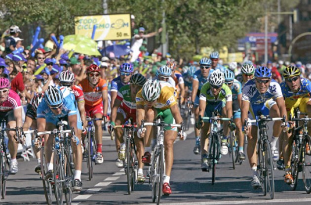 Zabel and Hushovd competes for the stage win. Photo copyright Roadcycling.com.