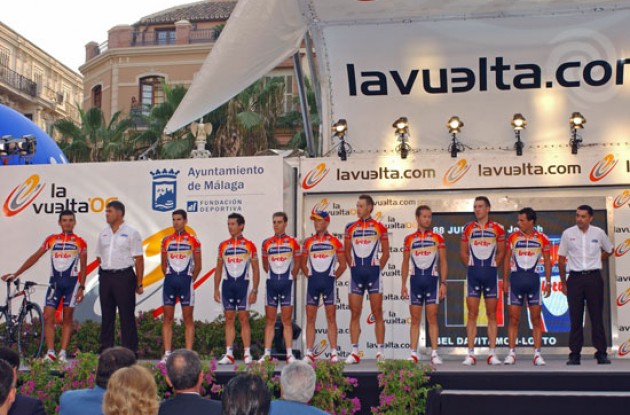 Davitamon Lotto. Photo copyright Roadcycling.com.