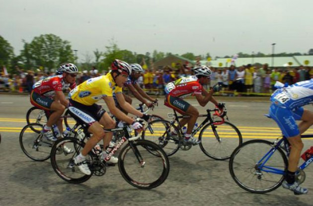 Lars Michaelsen in the Ford Yellow Leader's Jersey during Stage 2.