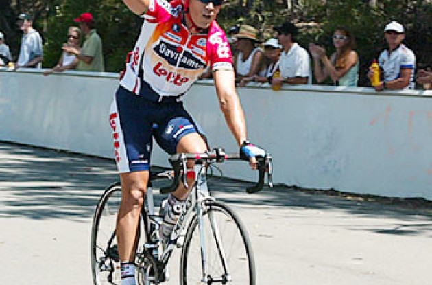 McEwen takes the win. Photo copyright David Magahy - www.goldcoastphotography.com.