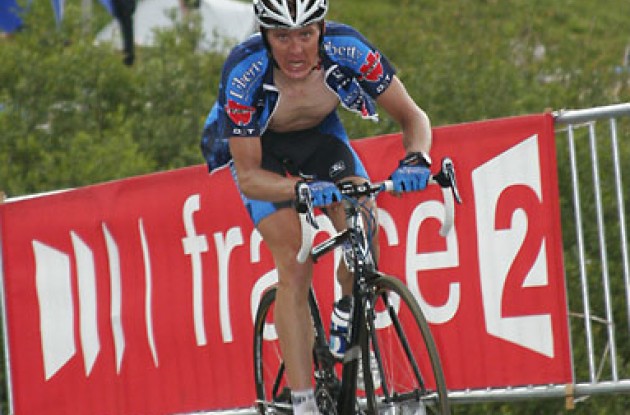 Jörg Jaksche - much stronger than team leader Heras. Photo copyright Roadcycling.com/<A HREF="http://www.benrossphotography.com" TARGET="_BLANK">Ben Ross Photography</A>.