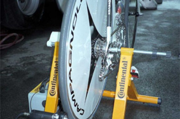 Continental's tuning liquid applicator.
