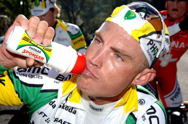 Robert Hunter (Team Phonak - iShares). Photo copyright Ben Ross/Roadcycling.com.