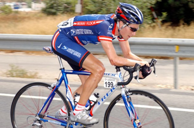 Zabriskie in the aero position used so often in his long breakaways. Photo copyright Unipublic.