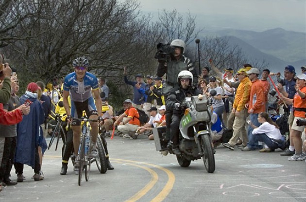 Popovych on Brasstown Bald. Photo copyright Ben Ross/Roadcycling.com/<A HREF="http://www.benrossphotography.com" TARGET=_BLANK>www.benrossphotography.com</A>.