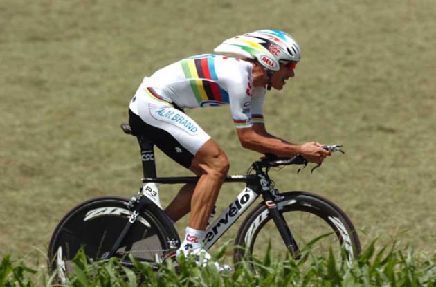 Fabian Cancellara in aero position. Fabian Cancellara in aero position.