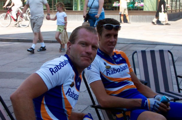 Two happy riders from the Rabobank vielerploeg take a rest. Photo copyright Roadcycling.com.