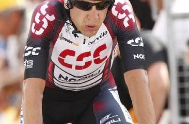 Carlos Sastre defended his ranking as 4th in the general classification. Photo copyright <A HREF="http://www.photoshelter.com/usr-show?U_ID=U0000yEwV90OAoAE" TARGET="_BLANK">www.BenRossPhotography.com</A>.