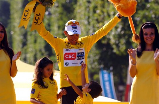 2008 Tour de France winner Carlos Sastre (Team CSC-Saxo Bank).