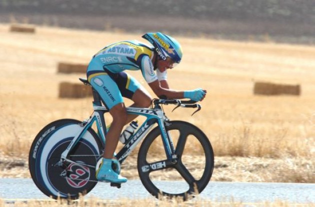 Alberto Contador beat competitor and 2008 Tour de France winner Carlos Sastre today. Good job Alberto!