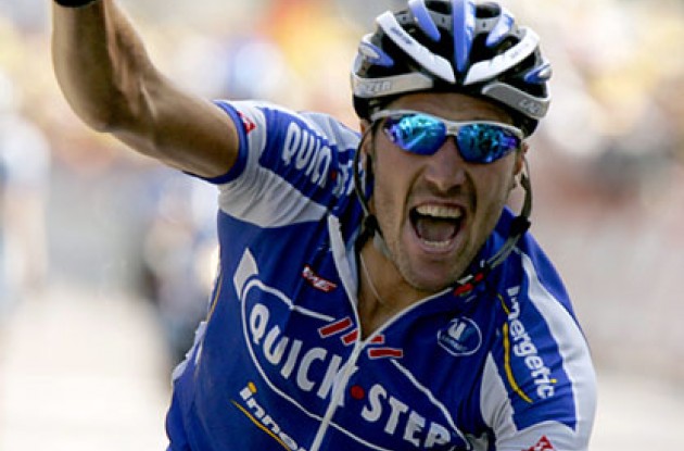 I did it! Photo copyright Ben Ross/Roadcycling.com/<A HREF="http://www.benrossphotography.com" TARGET=_BLANK>www.benrossphotography.com</A>. I did it! Photo copyright Ben Ross/Roadcycling.com/<A HREF="http://www.benrossphotography.com" TARGET=_BLANK>www.benrossphotography.com</A>.