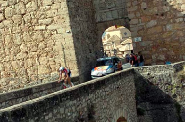 Beautiful attractions. Photo copyright Roadcycling.com. Beautiful attractions. Photo copyright Roadcycling.com.