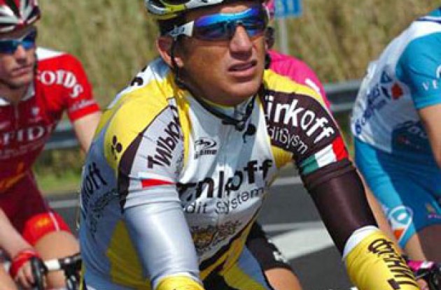 Tyler Hamilton joins the ProTour peloton for the first time. Tyler Hamilton joins the ProTour peloton for the first time.