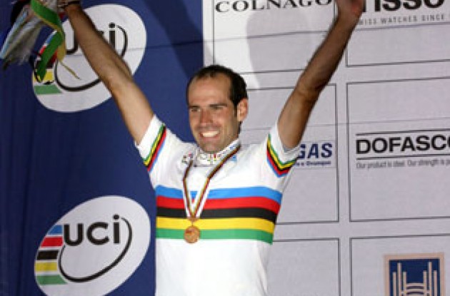 2004 here I come!  Photo copyright Paul Sampara Photography. 2004 here I come!  Photo copyright Paul Sampara Photography.