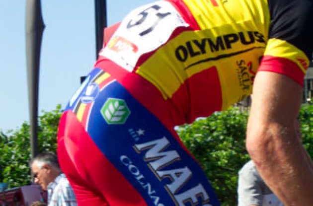 ...and it's green light for Van Petegem. Photo copyright Roadcycling.com.