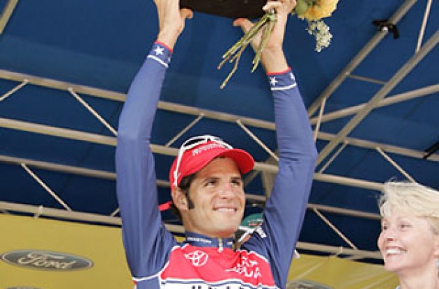 Haedo with the stage win trophy. Photo copyright Ben Ross/Roadcycling.com/<A HREF="http://www.benrossphotography.com" TARGET=_BLANK>www.benrossphotography.com</A>.