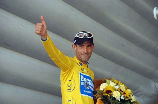 George Hincapie (Team Discovery Channel) leads the 2006 Tour de France. Photo copyright Fotoreporter Sirotti. George Hincapie (Team Discovery Channel) leads the 2006 Tour de France. Photo copyright Fotoreporter Sirotti.