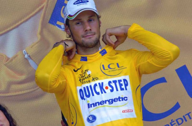 Tom Boonen is still in yellow before tomorrow's important time trial. Photo copyright Fotoreporter Sirotti. Tom Boonen is still in yellow before tomorrow's important time trial. Photo copyright Fotoreporter Sirotti.