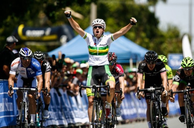 Robert-John McCarthy wins stage 3 of Herald Sun Tour 2014 for his Jayco Australian U23 team | Jxpphotography.com / Con Chronis Photography