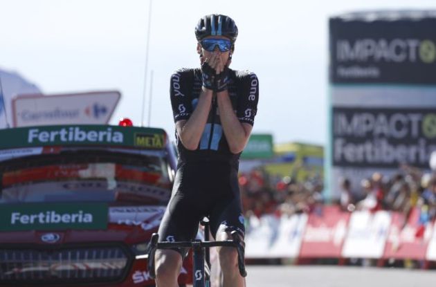 Thymen Arensman won stage 15 of Vuelta a Espana