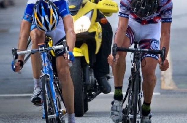 Close call. Photo copyright <A HREF="http://pa.photoshelter.com/usr-show/U0000yEwV90OAoAE" TARGET="_BLANK">Ben Ross</A>. Close call. Photo copyright <A HREF="http://pa.photoshelter.com/usr-show/U0000yEwV90OAoAE" TARGET="_BLANK">Ben Ross</A>.