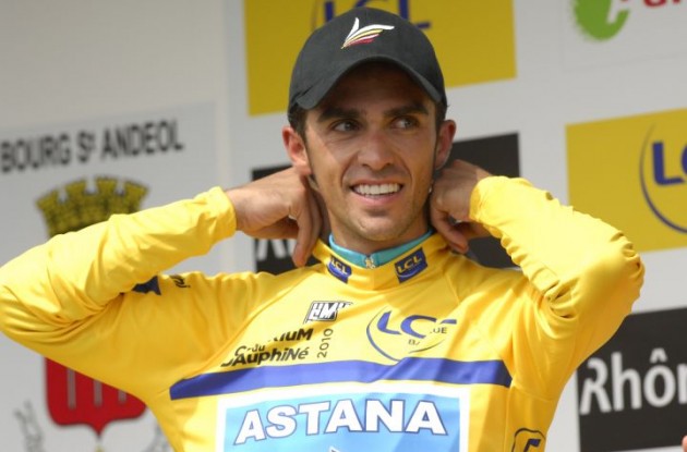 Alberto Contador (Team Astana) is back in yellow! Photo copyright Fotoreporter Sirotti. Alberto Contador (Team Astana) is back in yellow! Photo copyright Fotoreporter Sirotti.