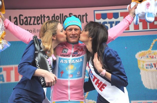 Vinokourov is in good company on the podium. What's a bit of rain and mud when you've got ... Photo copyright Fotoreporter Sirotti. Vinokourov is in good company on the podium. What's a bit of rain and mud when you've got ... Photo copyright Fotoreporter Sirotti.