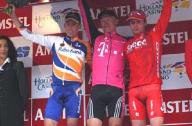 Amstel podium: 1st Vinokourov, 2nd Boogerd, 3rd di Luca. Photo copyright Fotoreporter Sirotti.
