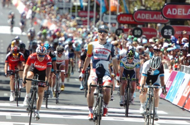 Andre Greipel sprints to his third stage victory in the 2013 Santos Tour Down Under | Fotoreporter Sirotti