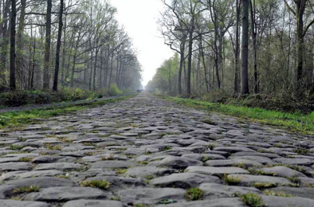 The famous cobbles of the Paris-Roubaix spring classic. Photo Fotoreporter Sirotti.