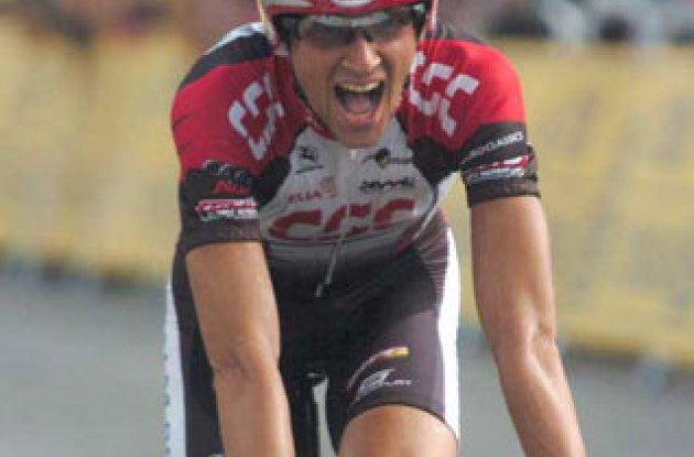 Poor Ivan Basso finishes in 6th place and will also step down a notch on tomorrow's podium.