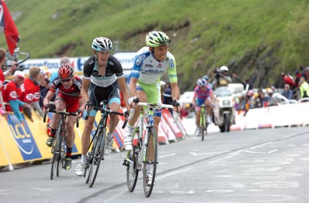 Ivan Basso leads Andy Schleck and Cadel Evans up the final Luz Ardiden climb. Photo Fotoreporter Sirotti.
