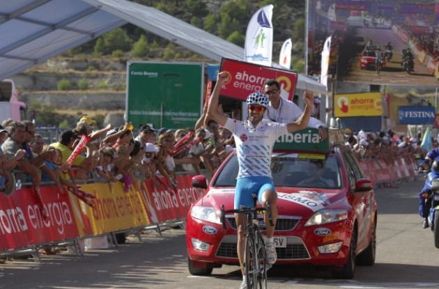 Cesar wins! Photo copyright Fotoreporter Sirotti.