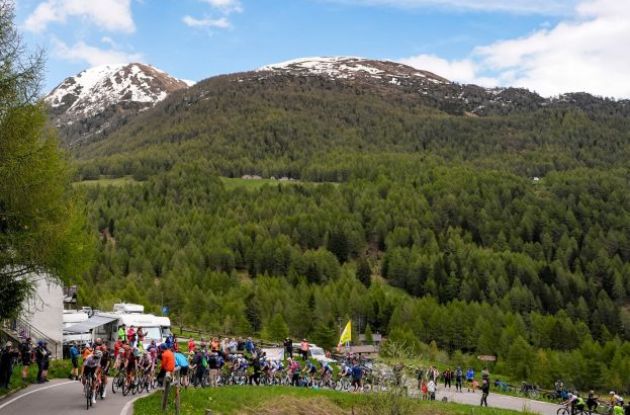Giro d'Italia cyclists cycling in Italian mountains