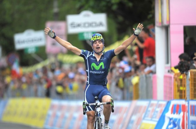 Team Movistar's Francisco Ventoso wins stage 6 of the Giro d'Italia 2011. Photo Fotoreporter Sirotti.