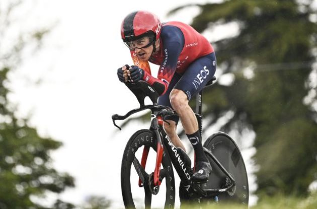 Geraint Thomas riding for Ineos-Grenadiers in today's stage 9 time trial of Giro d'Italia 2023