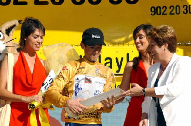 Roberto Heras. Photo copyright Unipublic. Roberto Heras. Photo copyright Unipublic.