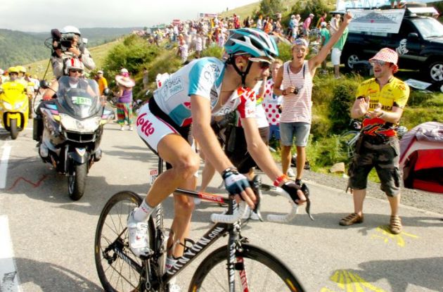Jelle Vanendert on his way to stage victory in the Tour de France. Photo Fotoreporter Sirotti.
