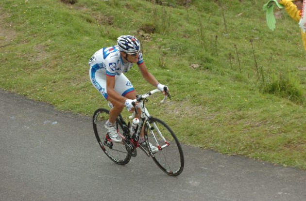 Jeremy Roy of team FDJ showed great courage today - courage which the Tour de France GC riders lacked completely today. Photo Fotoreporter Sirotti. Jeremy Roy of team FDJ showed great courage today - courage which the Tour de France GC riders lacked completely today. Photo Fotoreporter Sirotti.