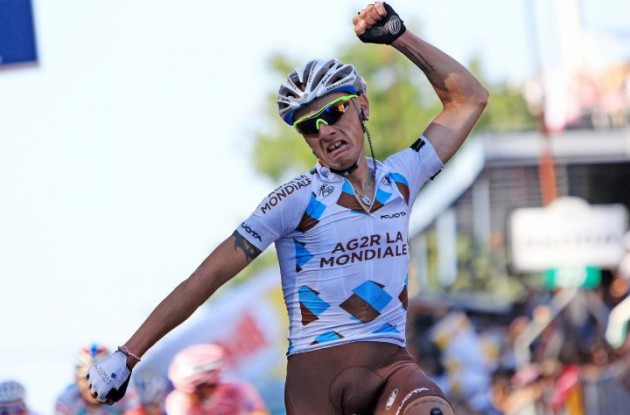John Gadret wins stage 11 of the 2011 Giro d'Italia.