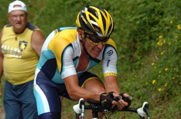 Lance Armstrong (Team Astana) working hard to improve his form before the 2009 Tour de France. Photo copyright Fotoreporter Sirotti.