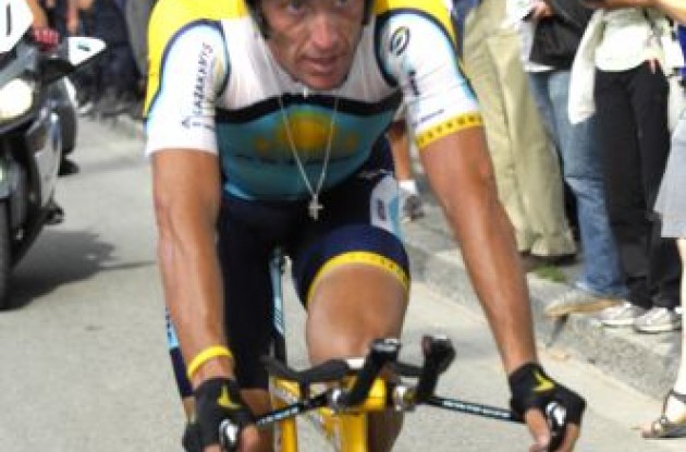 Lance Armstrong (Team Astana - Soon Team RadioShack). Photo copyright Fotoreporter Sirotti.