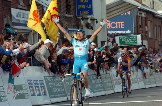 Davide Rebellin takes the win ahead of Michael Boogerd. Photo copyright Fotoreporter Sirotti. Davide Rebellin takes the win ahead of Michael Boogerd. Photo copyright Fotoreporter Sirotti.