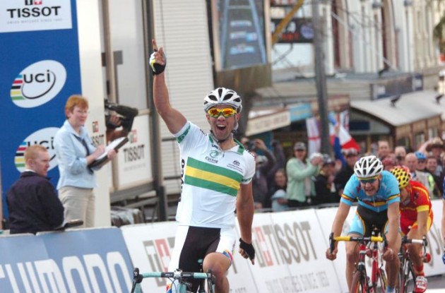 Michael Matthews (Australia) wins the U23 Men's Road Race at 2010 UCI Road Cycling World 
Championship. Photo Fotoreporter Sirotti.