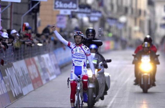 Michele Scarponi wins stage four of the Tirreno-Adriatico 2010. Photo copyright Fotoreporter Sirotti.