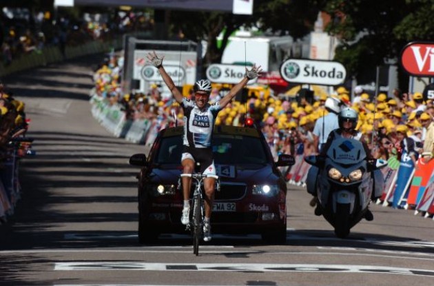 Nicki Sorensen (Team Saxo Bank) wins stage 12 of the 2009 Tour de France. Photo copyright Fotoreporter Sirotti.