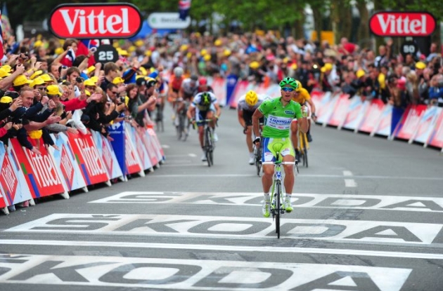 Team Liquigas-Cannondale's Peter Sagan dominates stage 3 finish in 2012 Tour de France. Photo Fotoreporter Sirotti.