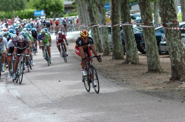 Team BMC Racing's Philippe Gilbert attacks. Photo Fotoreporter Sirotti.